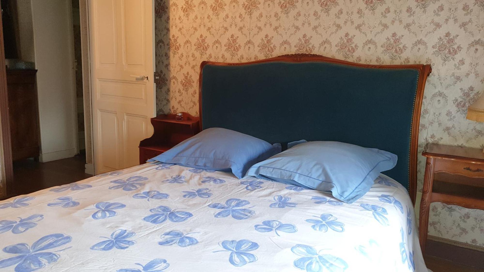 ריום Les Chambres Chez David מראה חיצוני תמונה